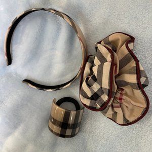 Burberry Burgundy Check Hair Set